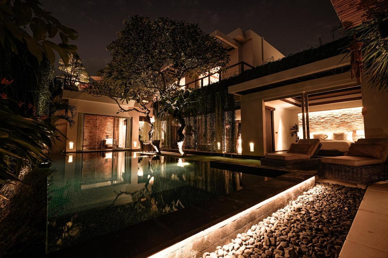 Sunset Palms Beach Villa Jimbaran  Exterior photo